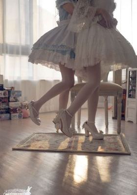 在厨房被邻居侵犯