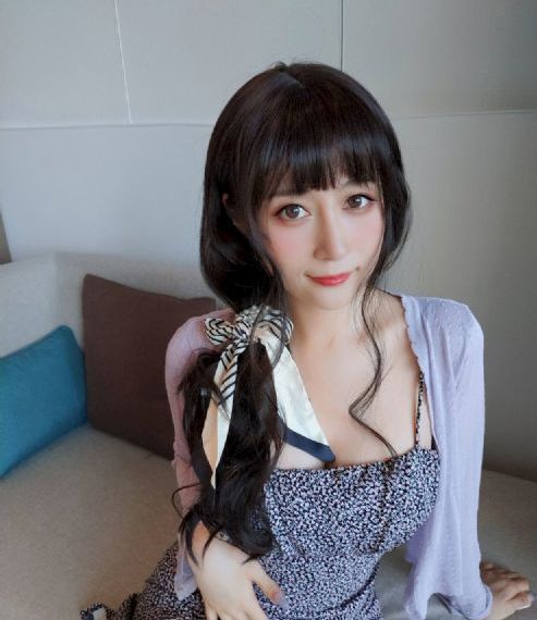 女人黑丝大长腿免费网站