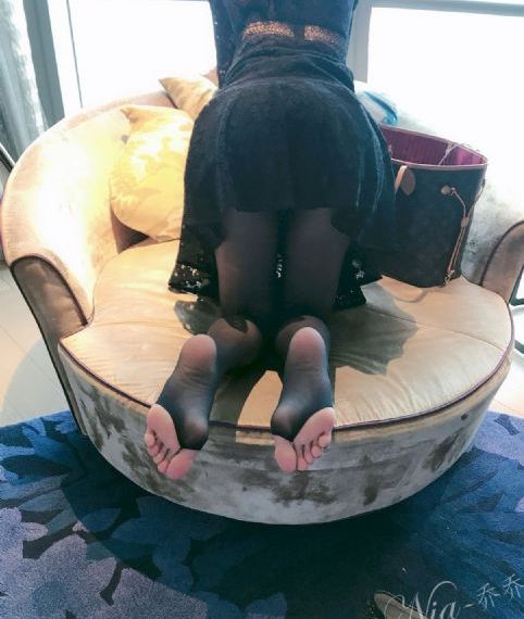 金莲欲仙欲死完整版在线